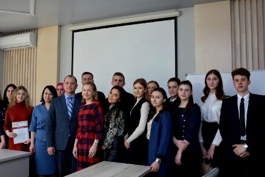 В Алтайском филиале Президентской академии состоялась Межрегиональная  конференция «Россия в XXI веке»