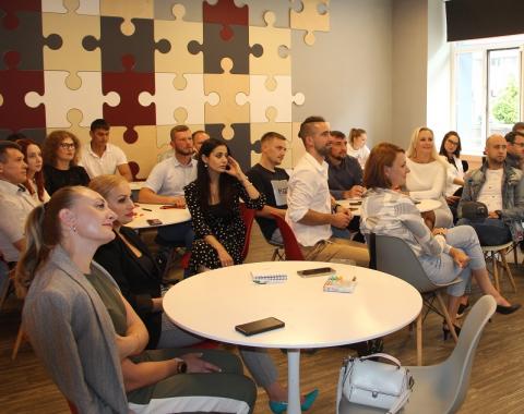 Алтайский филиал РАНХиГС приглашает предпринимателей в Клуб «Эффективные переговоры»