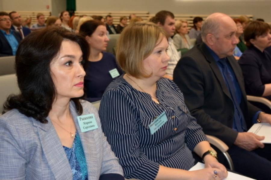 Более 100 муниципальных юристов края посетили Алтайский филиал РАНХиГС