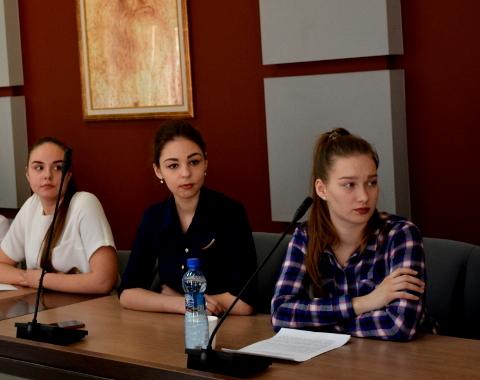 В Алтайском филиале Президентской академии обсудили нормы Кодекса об административных правонарушениях