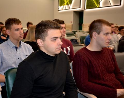 Студенты Алтайского филиала РАНХиГС встретились с представителем Государственной инспекции труда в Алтайском крае
