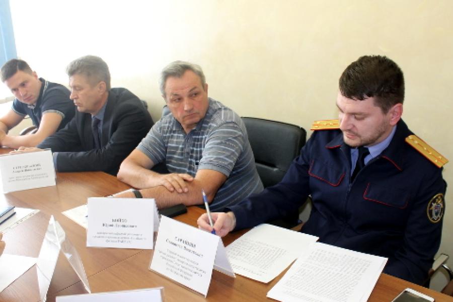 Заведующий кафедрой Алтайского филиала РАНХиГС выступил на кругом столе по лесопользованию