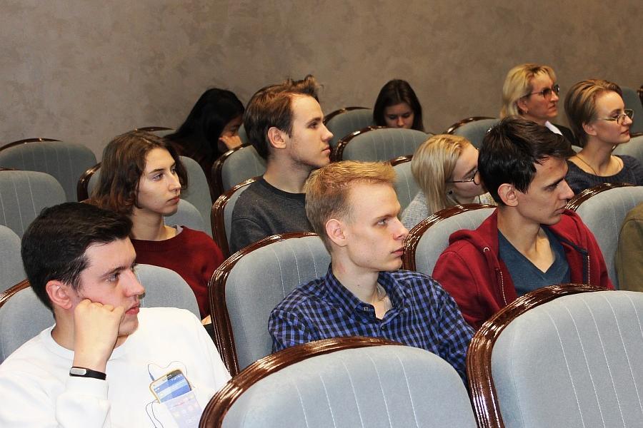 Студенты Академии посетили Управление Федерального казначейства по Алтайскому краю