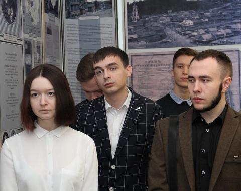Для студентов Академии провели экскурсии в ГУ МВД России по Алтайскому краю