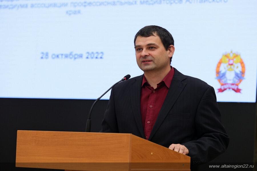 Управляющий заведующий