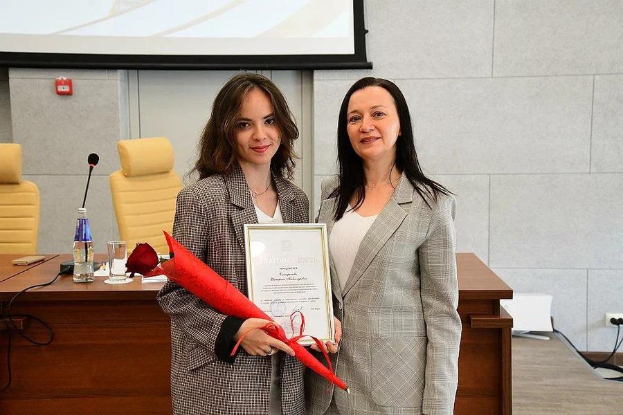 Студентка Академии получила награду Администрации города Барнаула