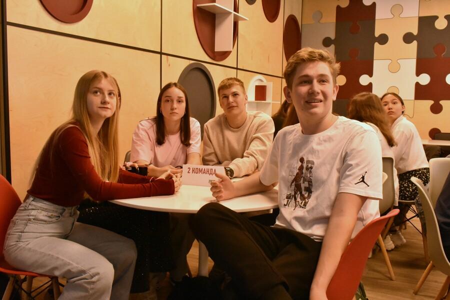 «Следы войны»: патриотическая игра в Академии