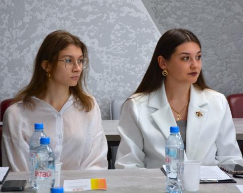 Круглый стол о юридических клиниках в Академии