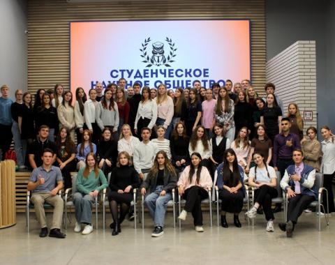 О студенческой науке в Академии