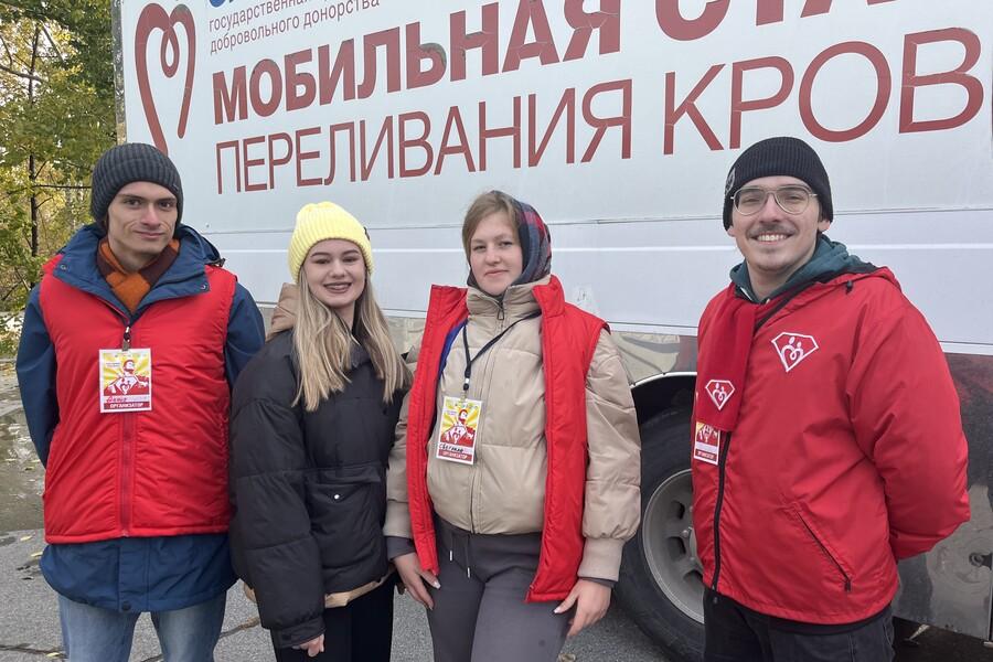 «Стань донором. Спаси жизнь!»: студенты Академии присоединились к акции