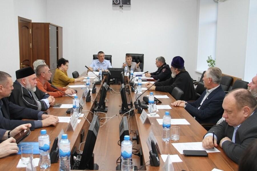 Преподаватель Академии принял участие в заседании Общественного совета МВД