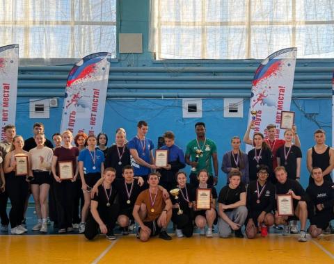 Спортивные достижения и единство