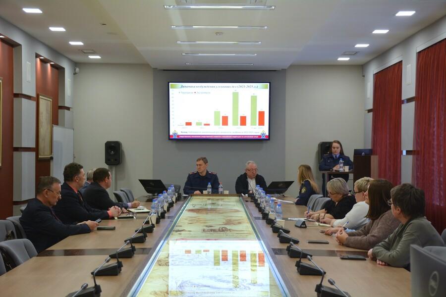 В Академии обсудили вопросы противодействия терроризму и экстремизму в молодежной среде