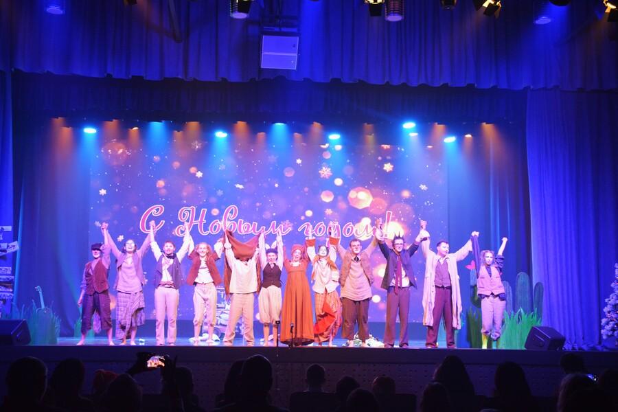 Новогоднее волшебство в Алтайском филиале РАНХиГС