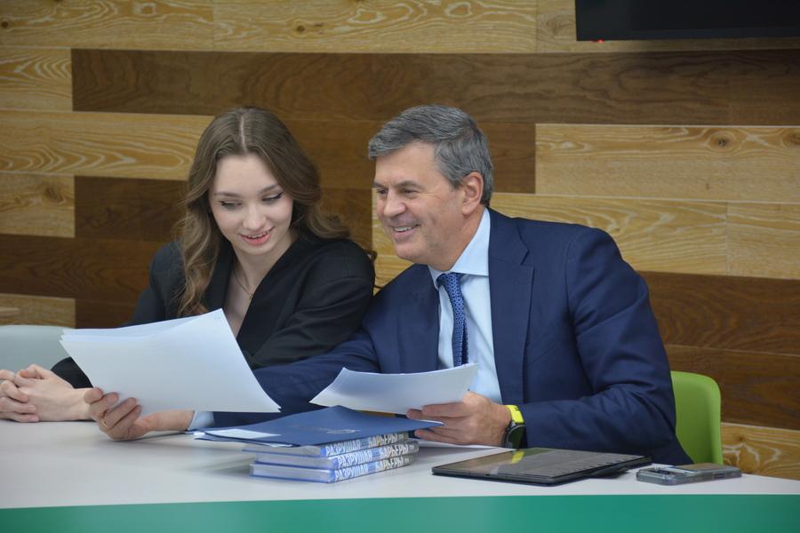 Визит ректора РАНХиГС в Алтайский филиал: диалог о будущем образования