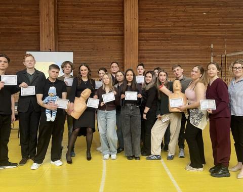 Будущие управленцы освоили навыки первой помощи