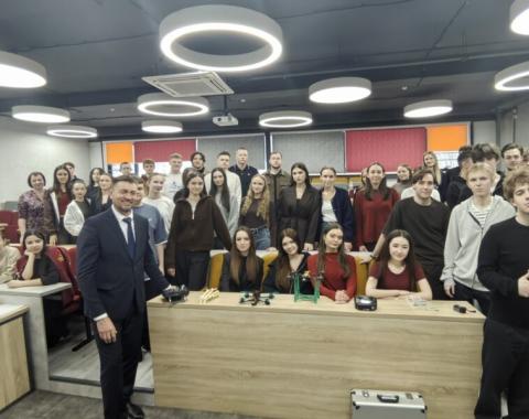 Использование беспилотных летательных аппаратов: информационно-разъяснительная беседа и мастер-класс