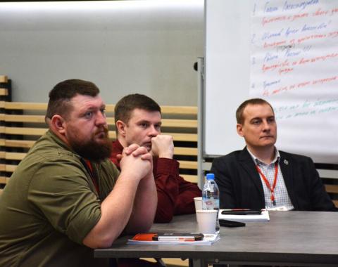 Десятый день «Алтай – земля героев»: медиа, лидерство и стратегии развития