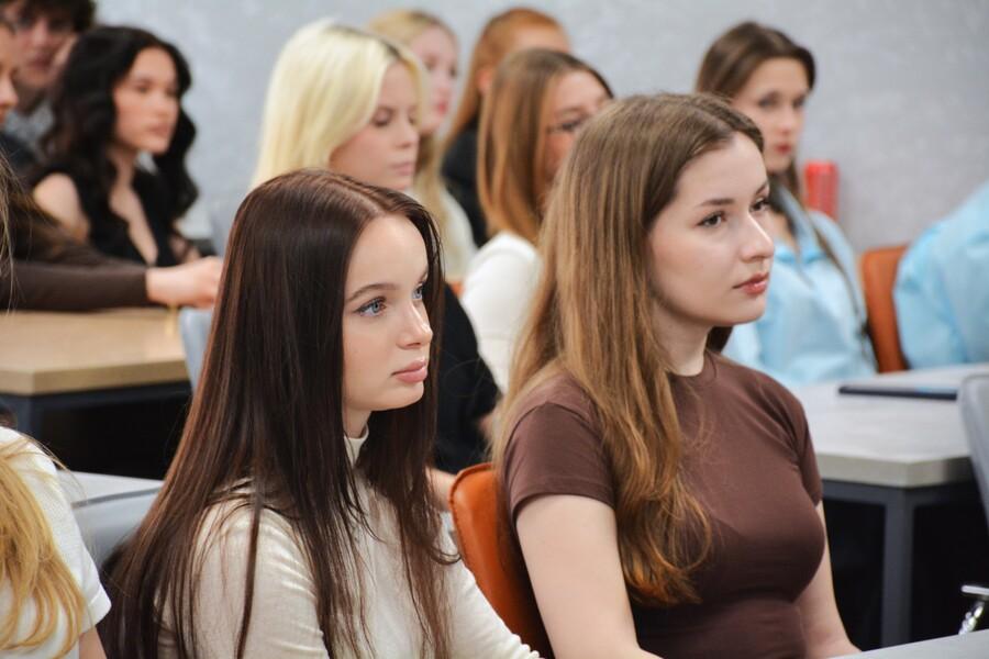 Студенты Академии встретились с директором парка «Изумрудный»