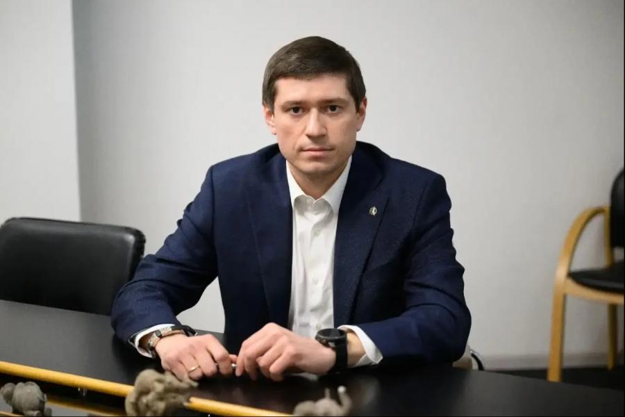 Поздравление от генерального директора Барнаульского завода АТИ, руководителя Алтайского регионального отделения Клуба молодых промышленников